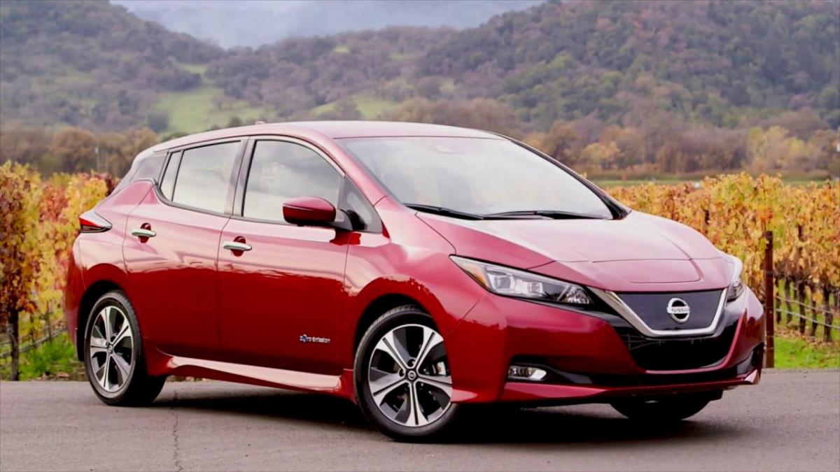 nissan leaf в городе