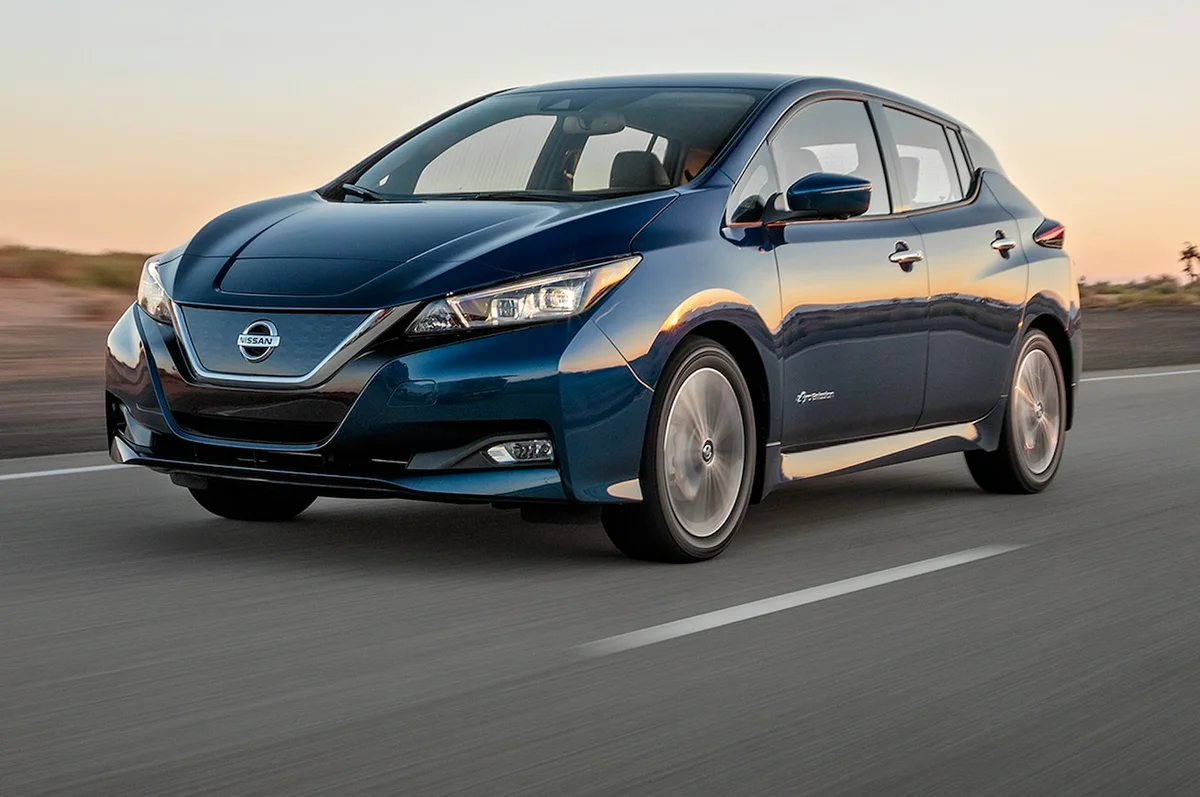 NISSAN LEAF 2 (Ниссан Лиф 2)